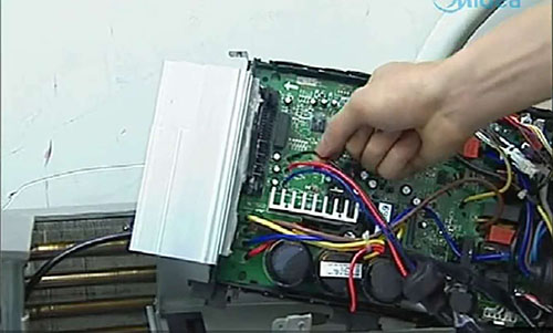 珠晖美的空调电话是多少